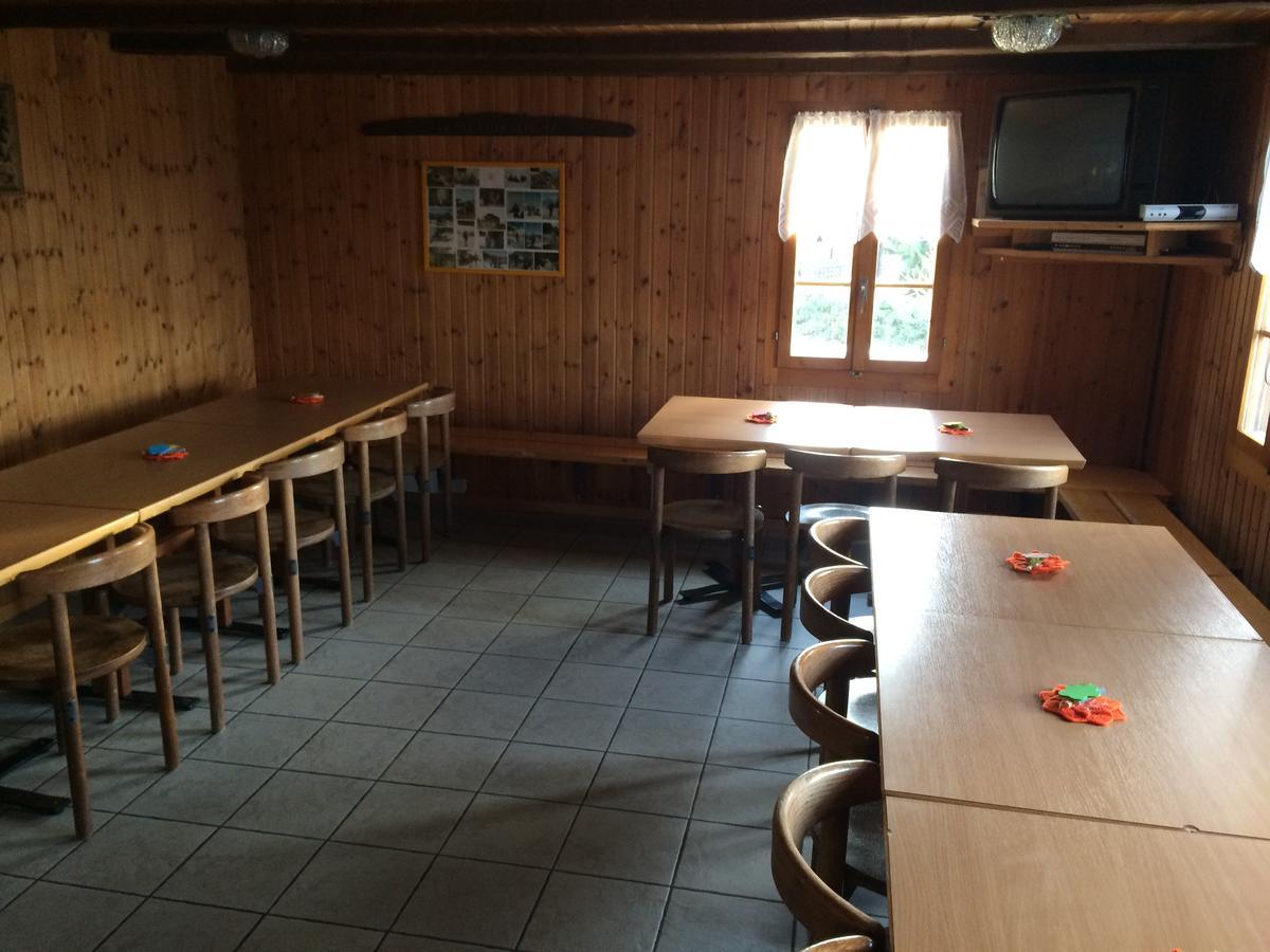 Gruppenhaus Im Walliser Alpstyle Rosswald Екстериор снимка
